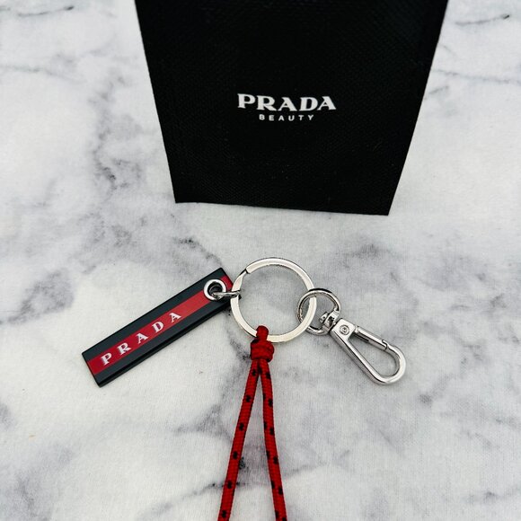 Prada Luna Rossa Ocean Key Chain,Red&Black Logo Design,3x5in, with Dust Bag-NEW - Picture 4 of 9